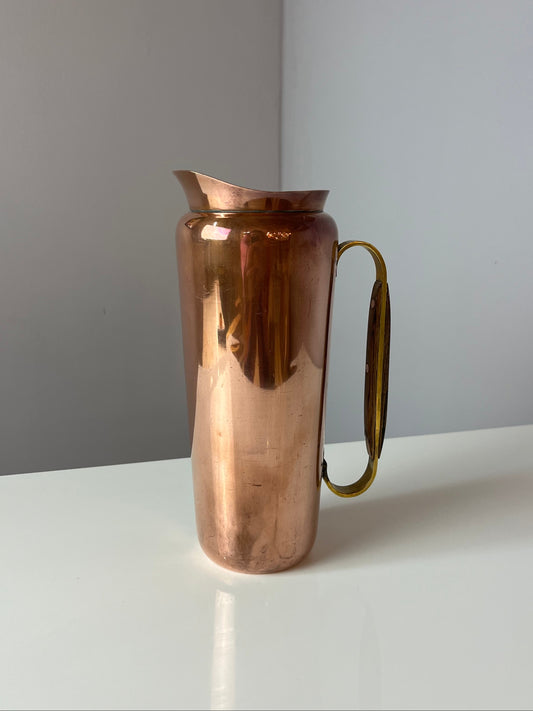 Krug Kupfer mit Holzgriff