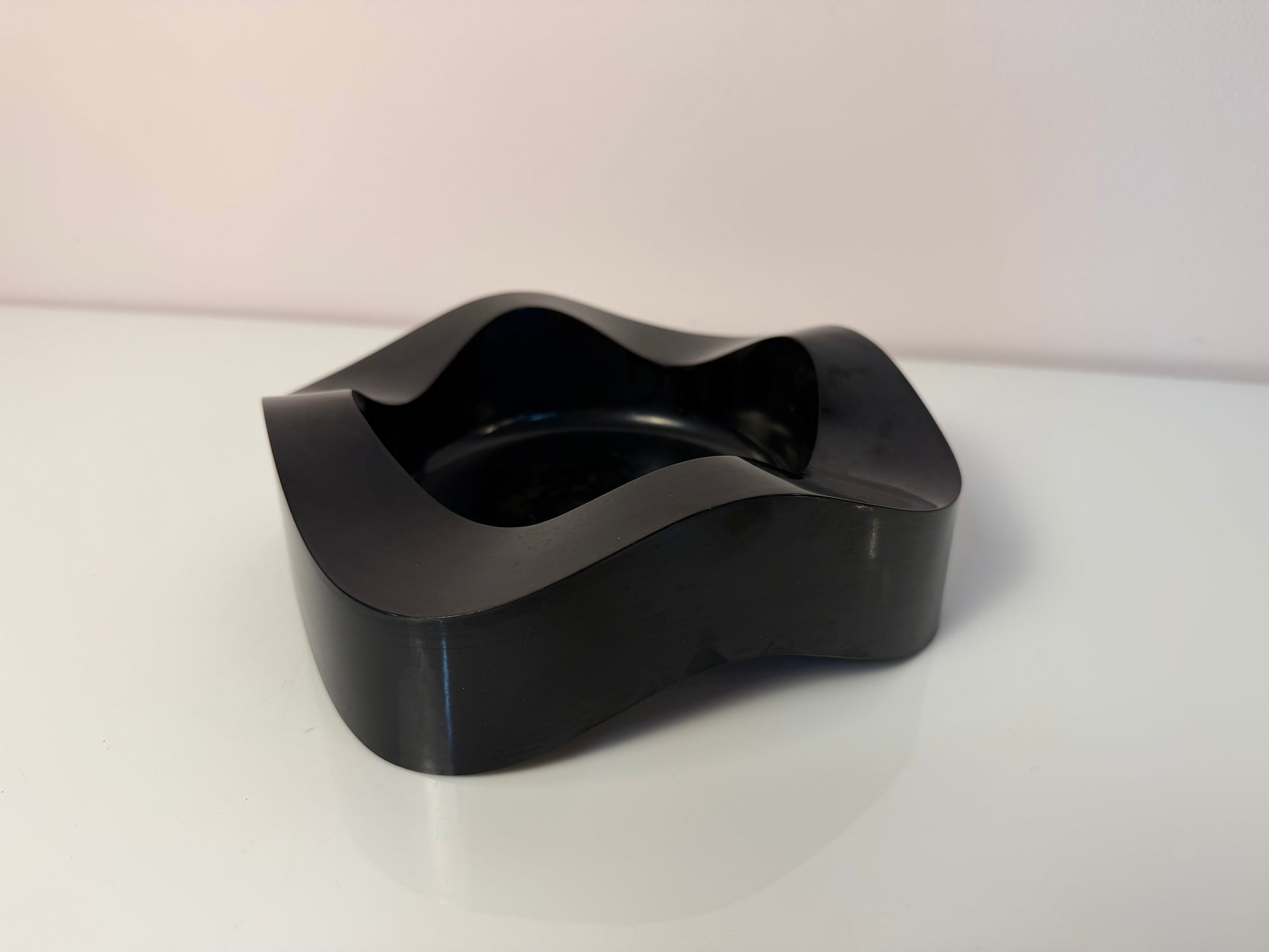 Aschenbecher schwarz von Walter Zeischegg für Helit