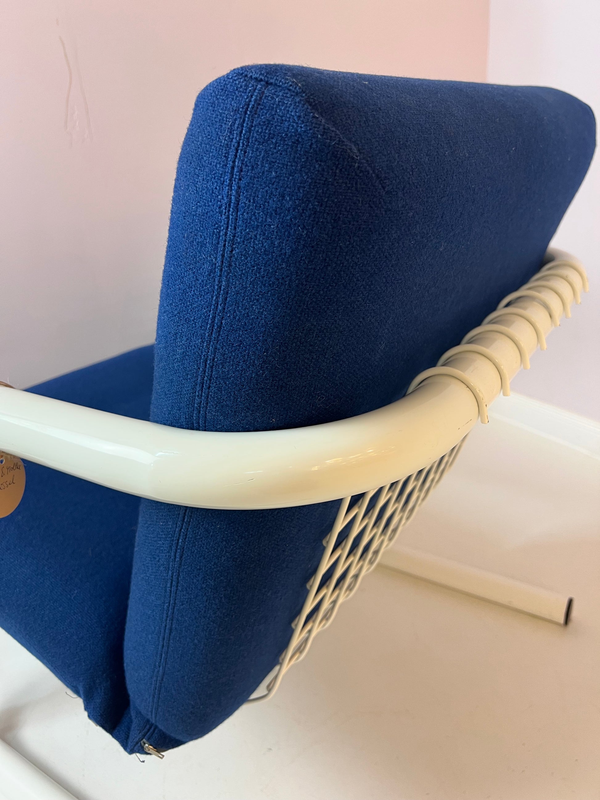 Sessel weiß blau von Friis & Moltke