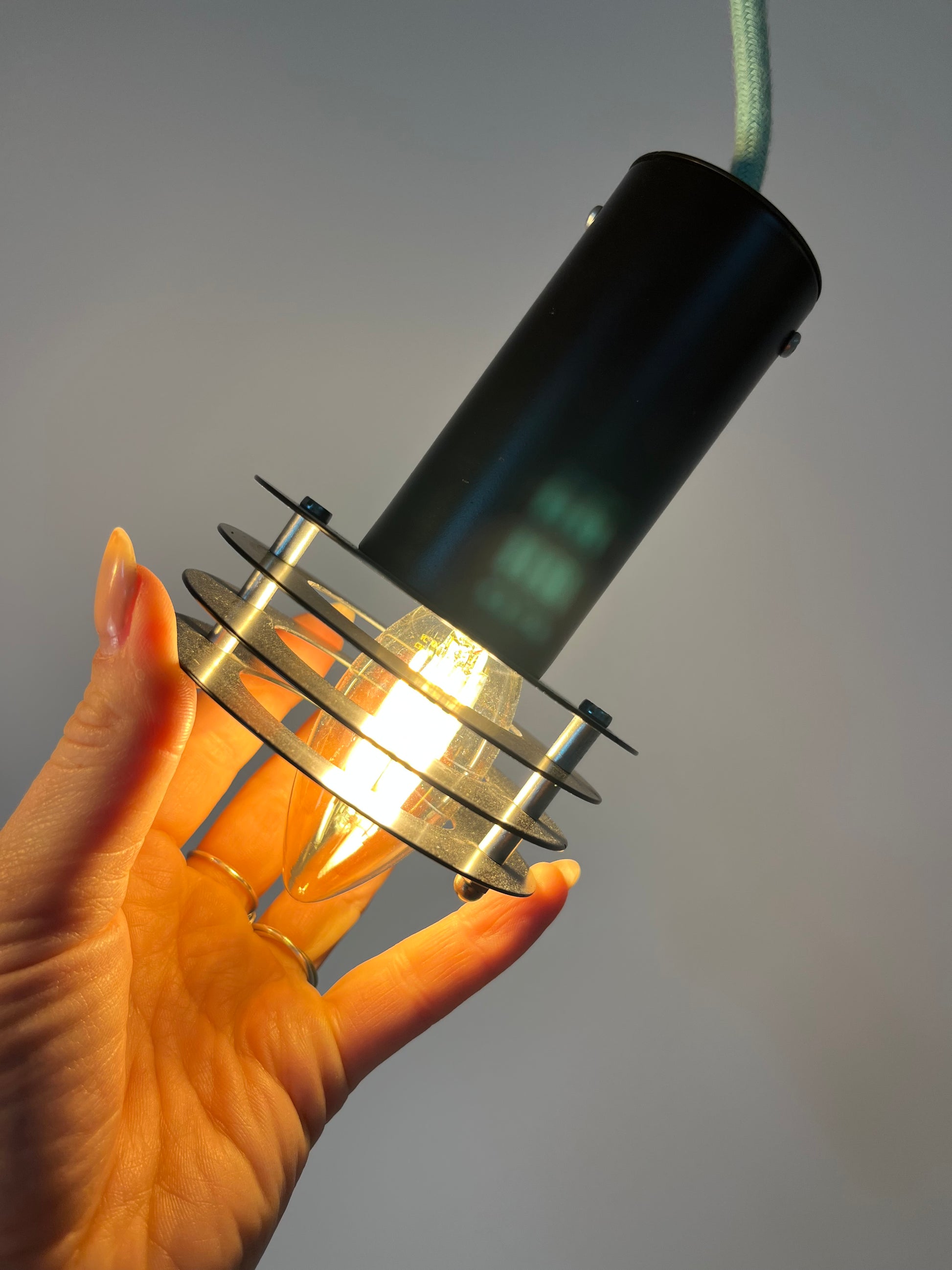 Set: 2x Lamellenlampe schwarz aus Dänemark
