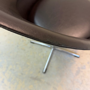 Cone Chair braunes Kunstleder von Verner Panton