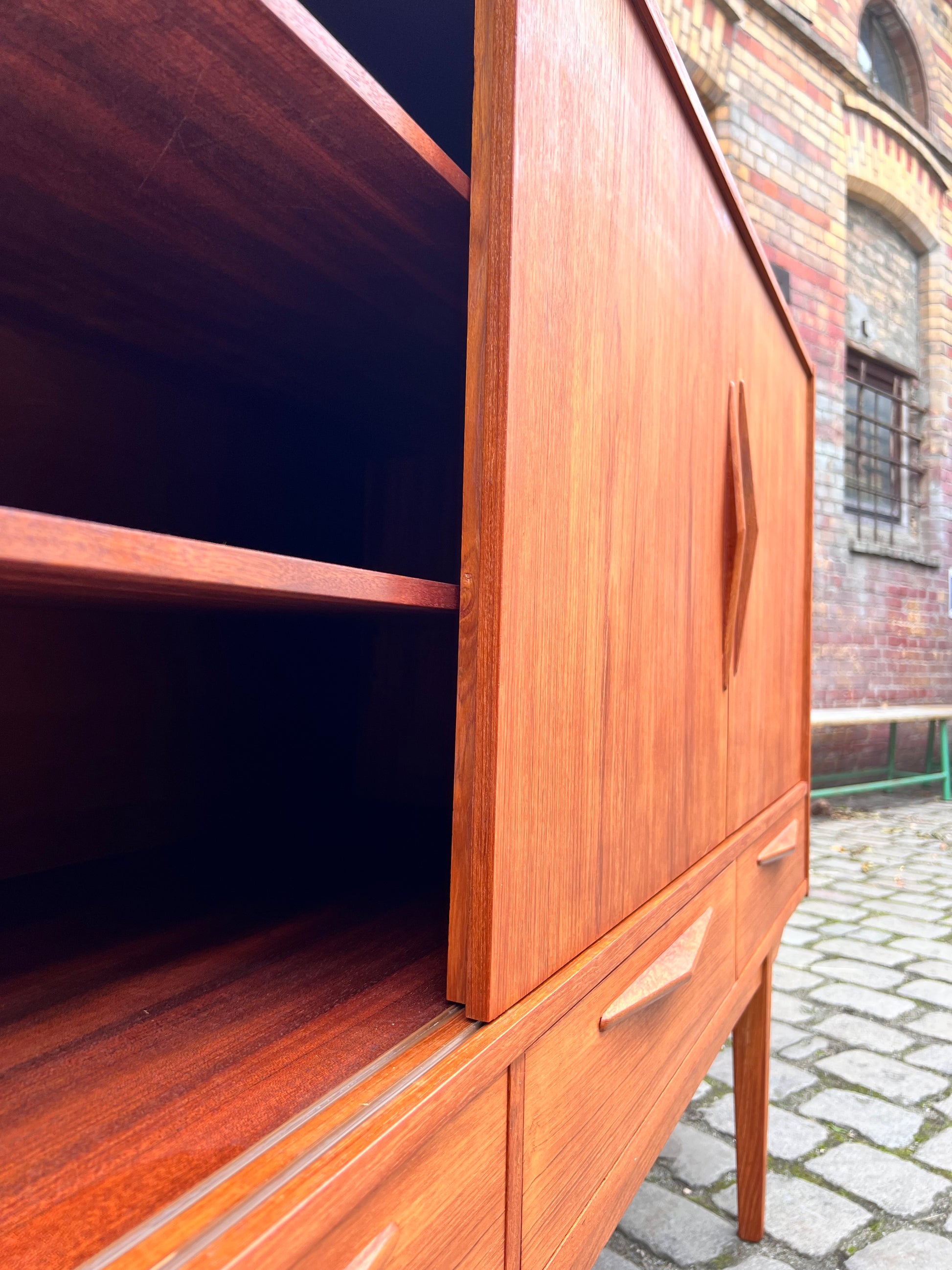 Highboard Teak aus Dänemark