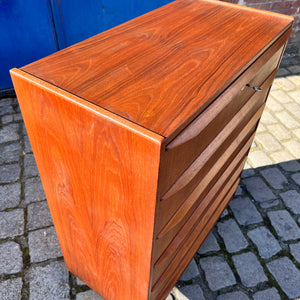 Kommode Teak mit Schloss aus Dänemark