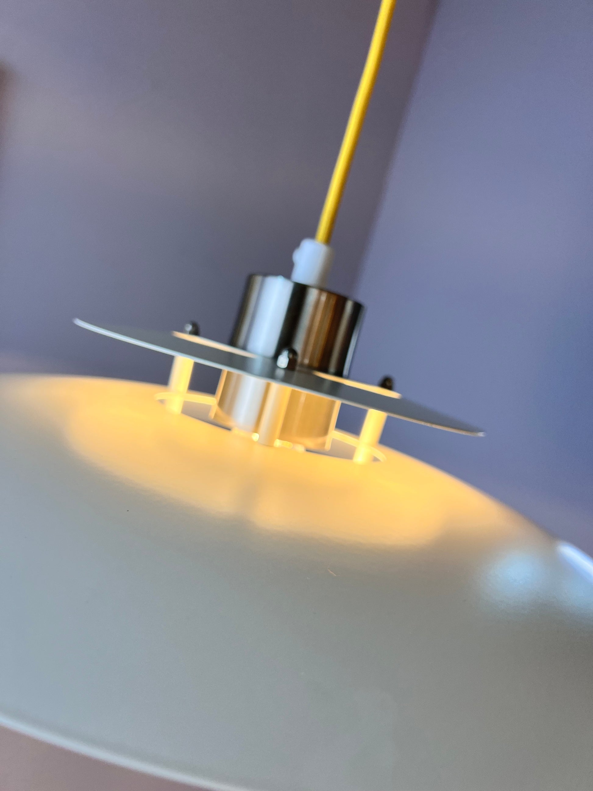 Lamellenlampe weiß aus Dänemark
