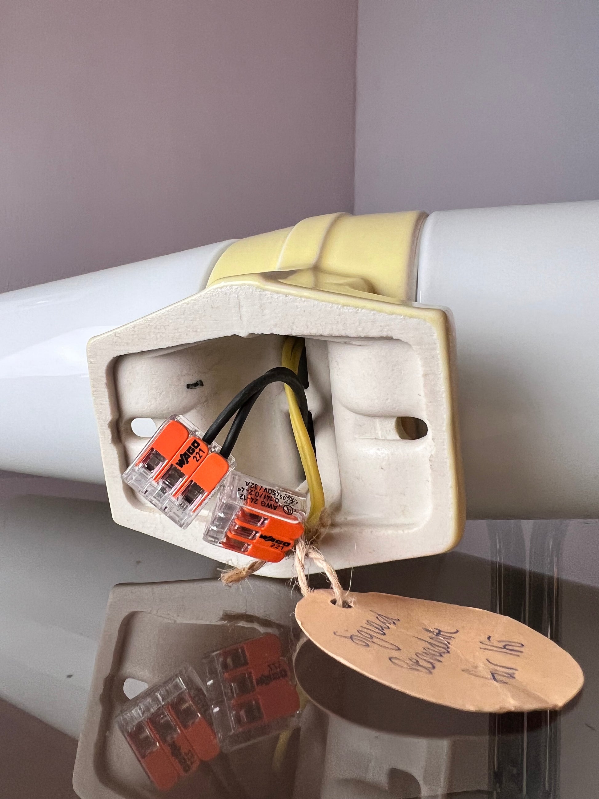 Wandlampe Modell 6065 gelb von Sigvard Bernadotte für Ifö