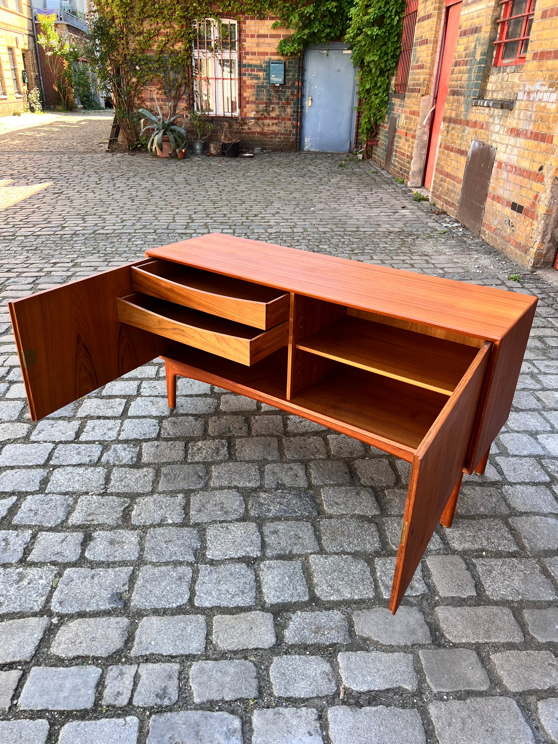 Sideboard von Falster Möbelfabrik aus Dänemark