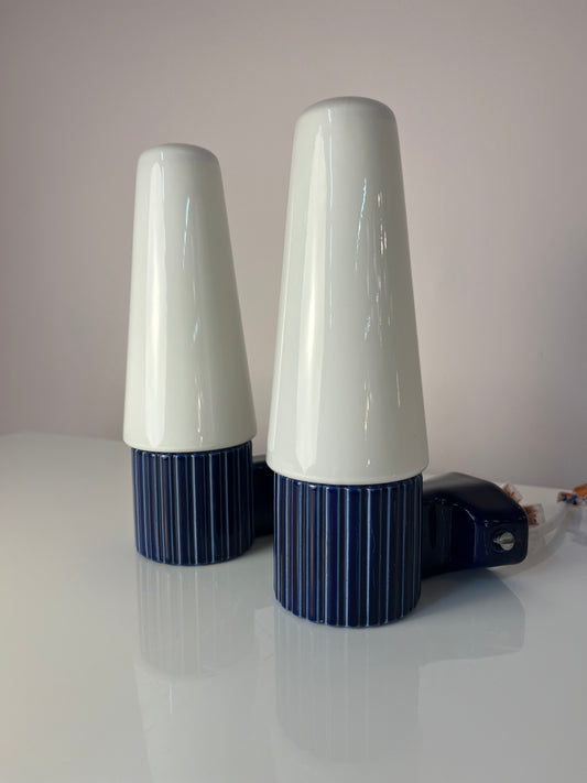 Set: 2x Wandlampe Modell 6020 blau von Sigvard Bernadotte für Ifö