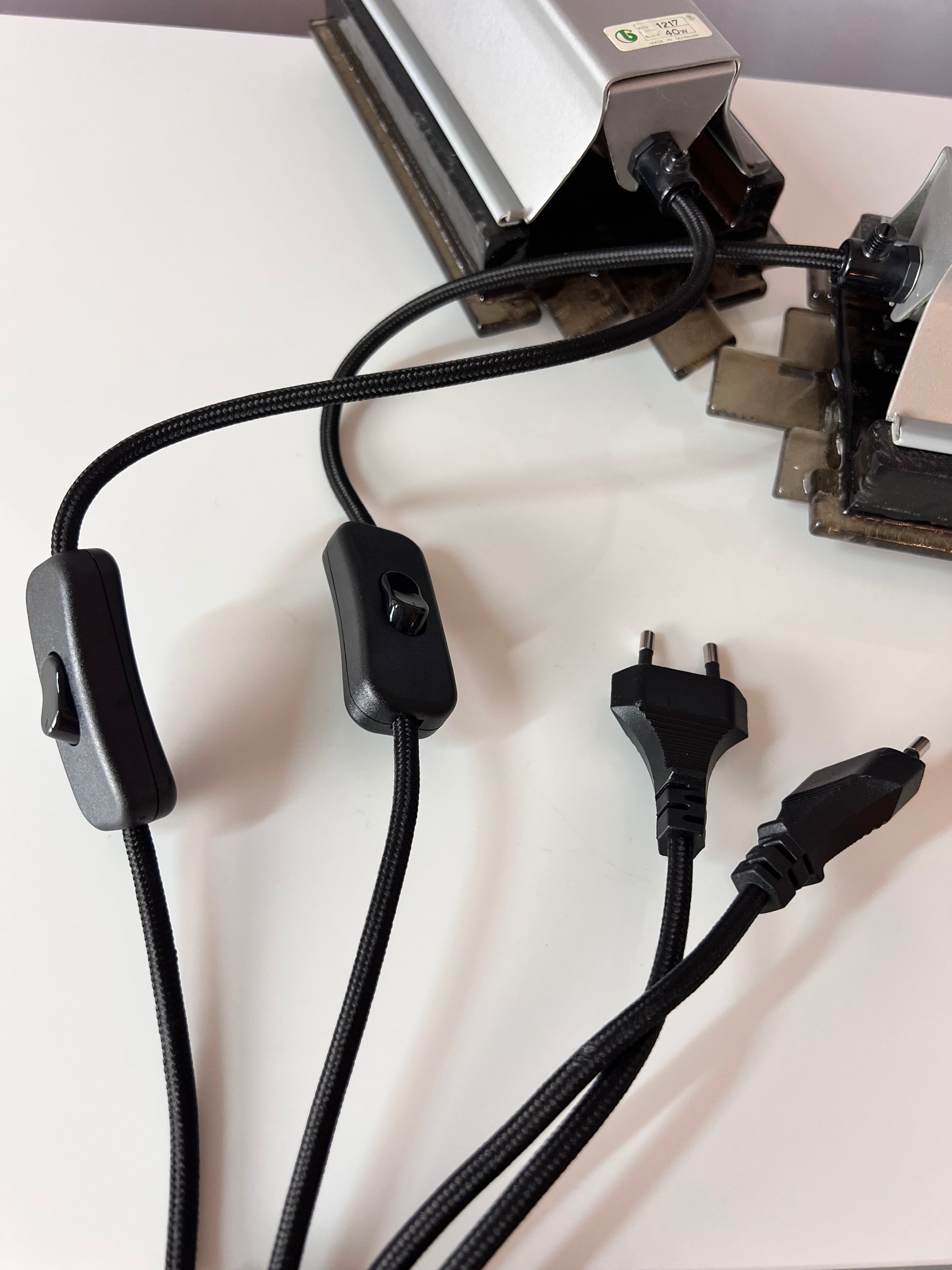 Set: 2x Wandlampe graubraun von Claus Bolby