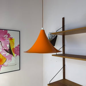 Trompetenlampe orange aus Dänemark