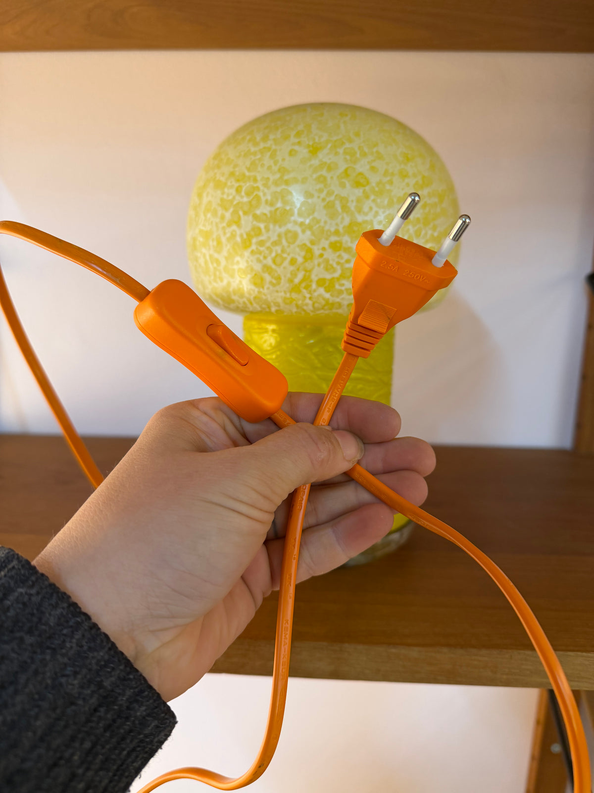 Pilzlampe gelb Glas von Karin Korn für Beleuchtungsglaskombinat Görlitz