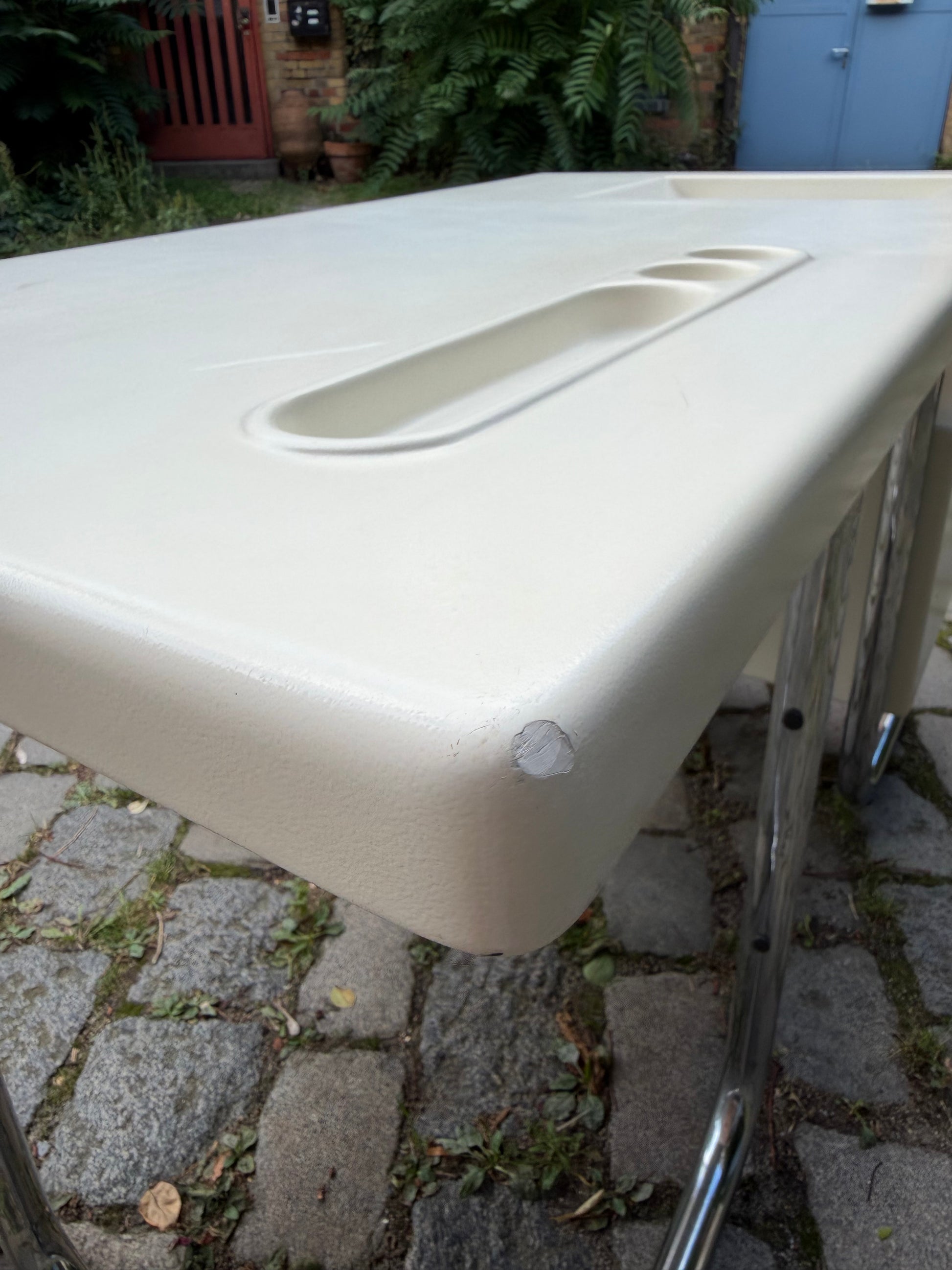 Schreibtisch weiß Fiberglas Chrom von 2 INN Lissone