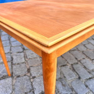 Ausziehbarer Esstisch Buche von Alma Tische