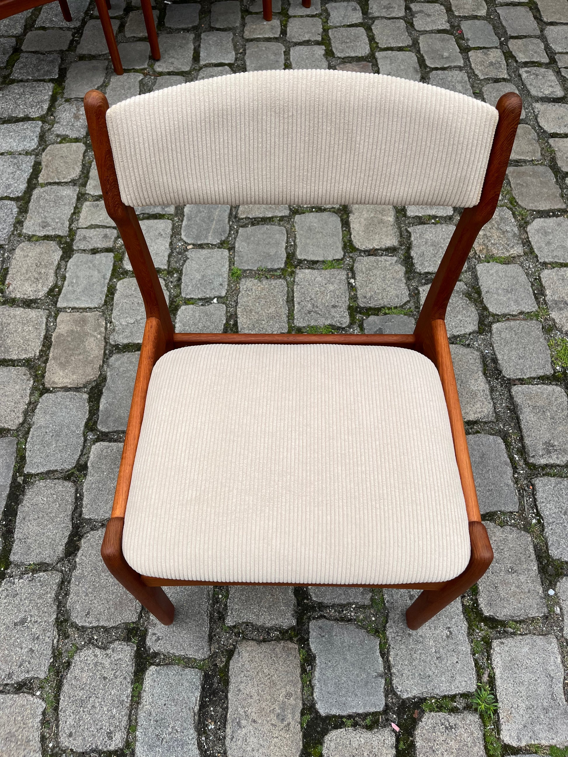 Set: 6x Polsterstuhl beige Teak Cord von Erik Buch