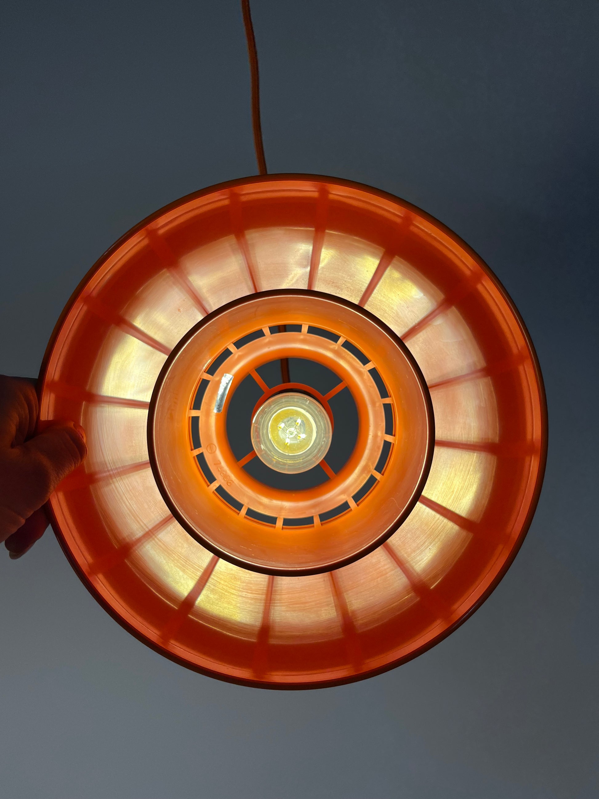 Hängelampen Minisol orange von K. Kewo für Nordisk Solar