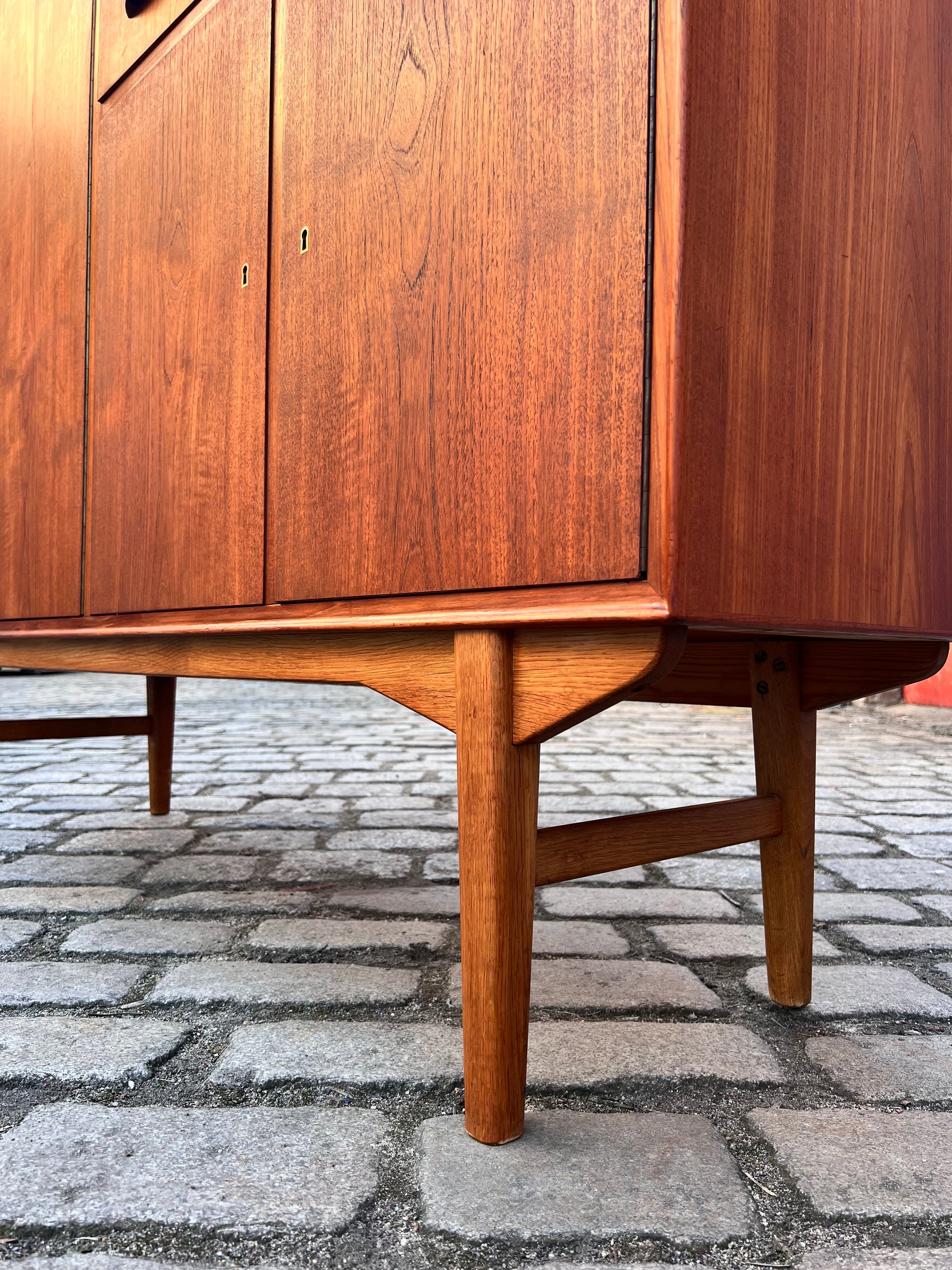 Highboard Teak aus Dänemark