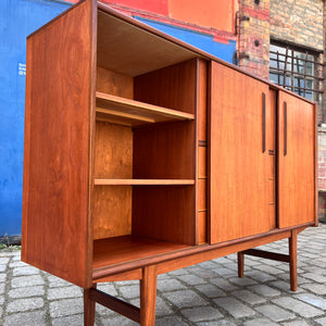 Highboard Teak aus Dänemark