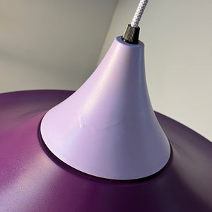 Trichterlampe lila flieder neu lackiert aus Dänemark