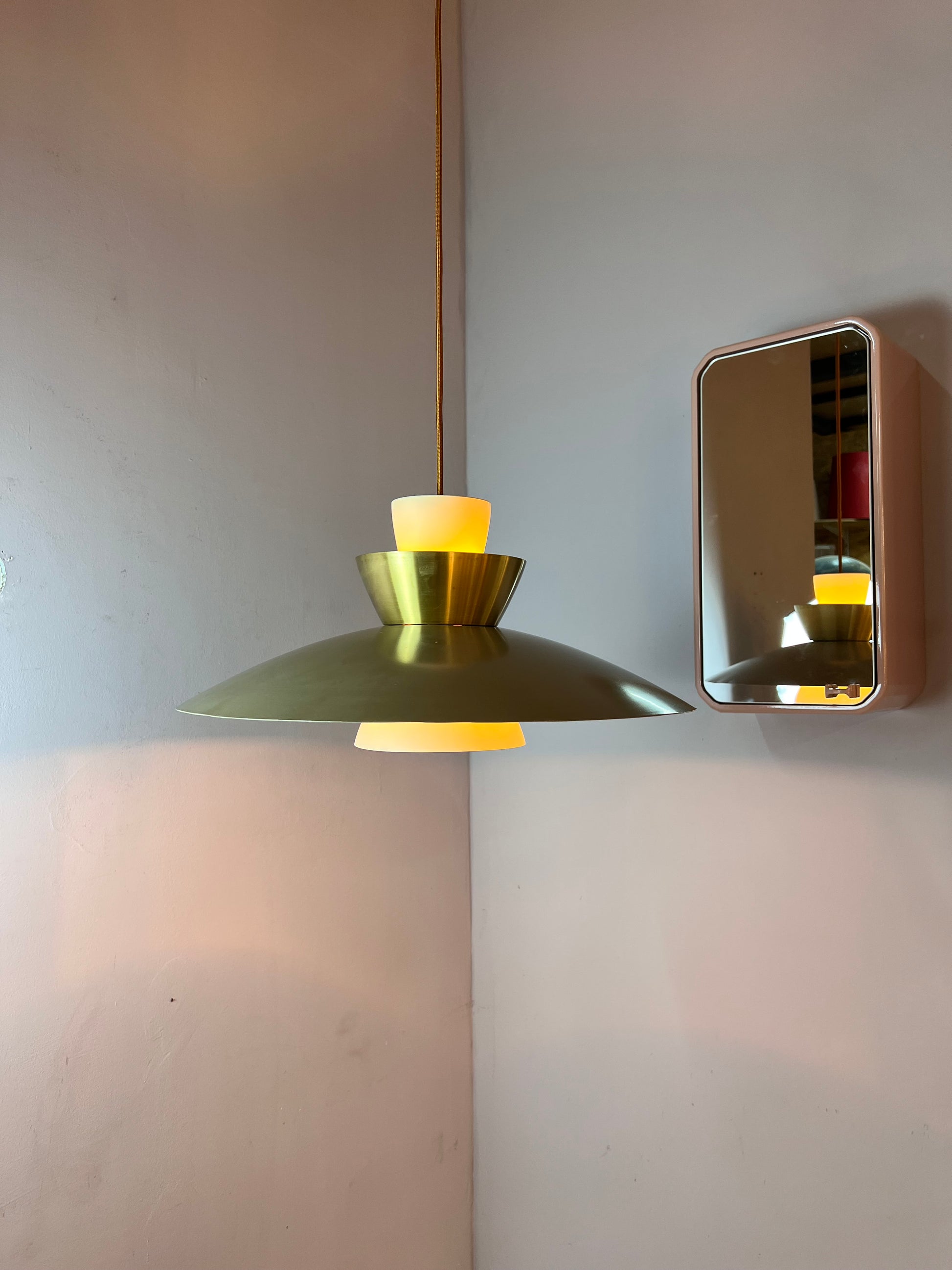 Lamellenlampe creme Messing