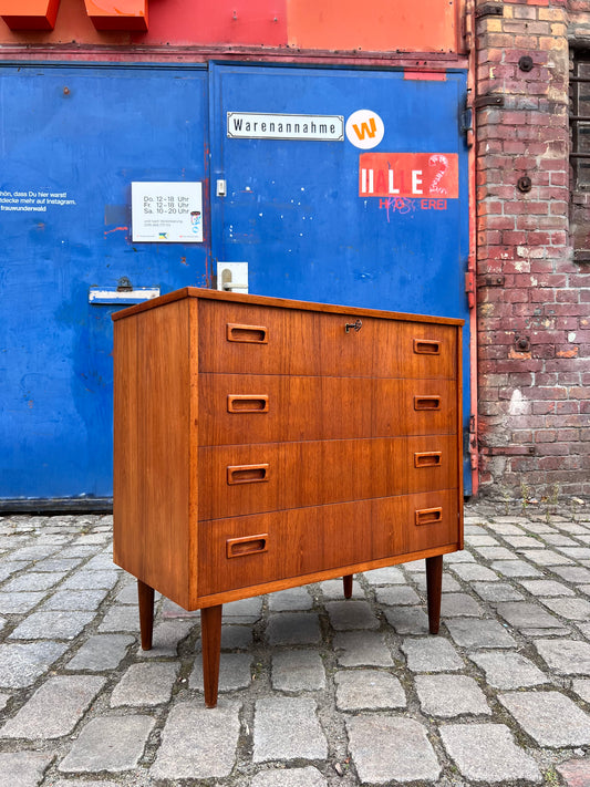 Kommode Teak mit Schloss aus Dänemark