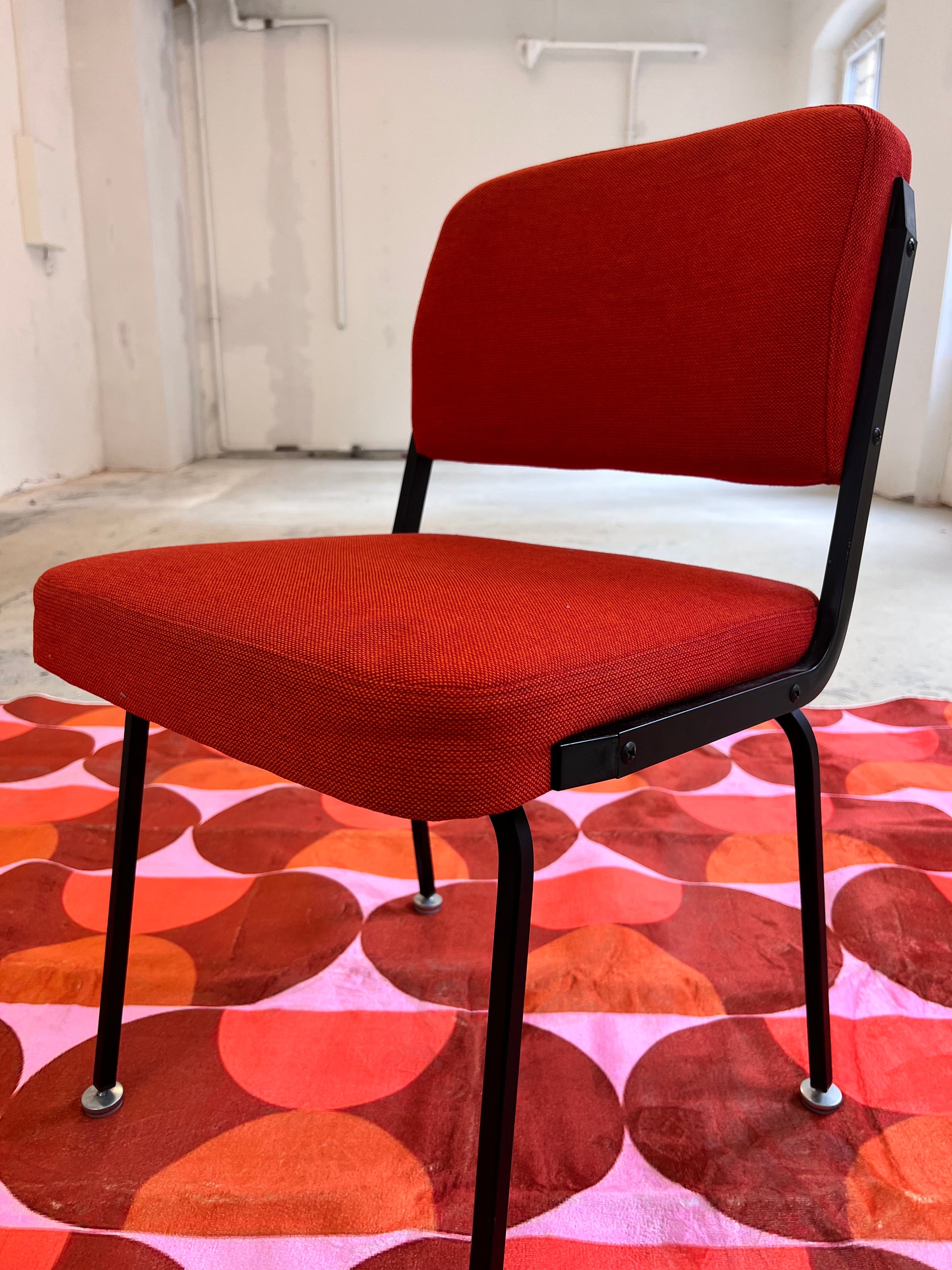 Polsterstuhl orange/rot von Sedus