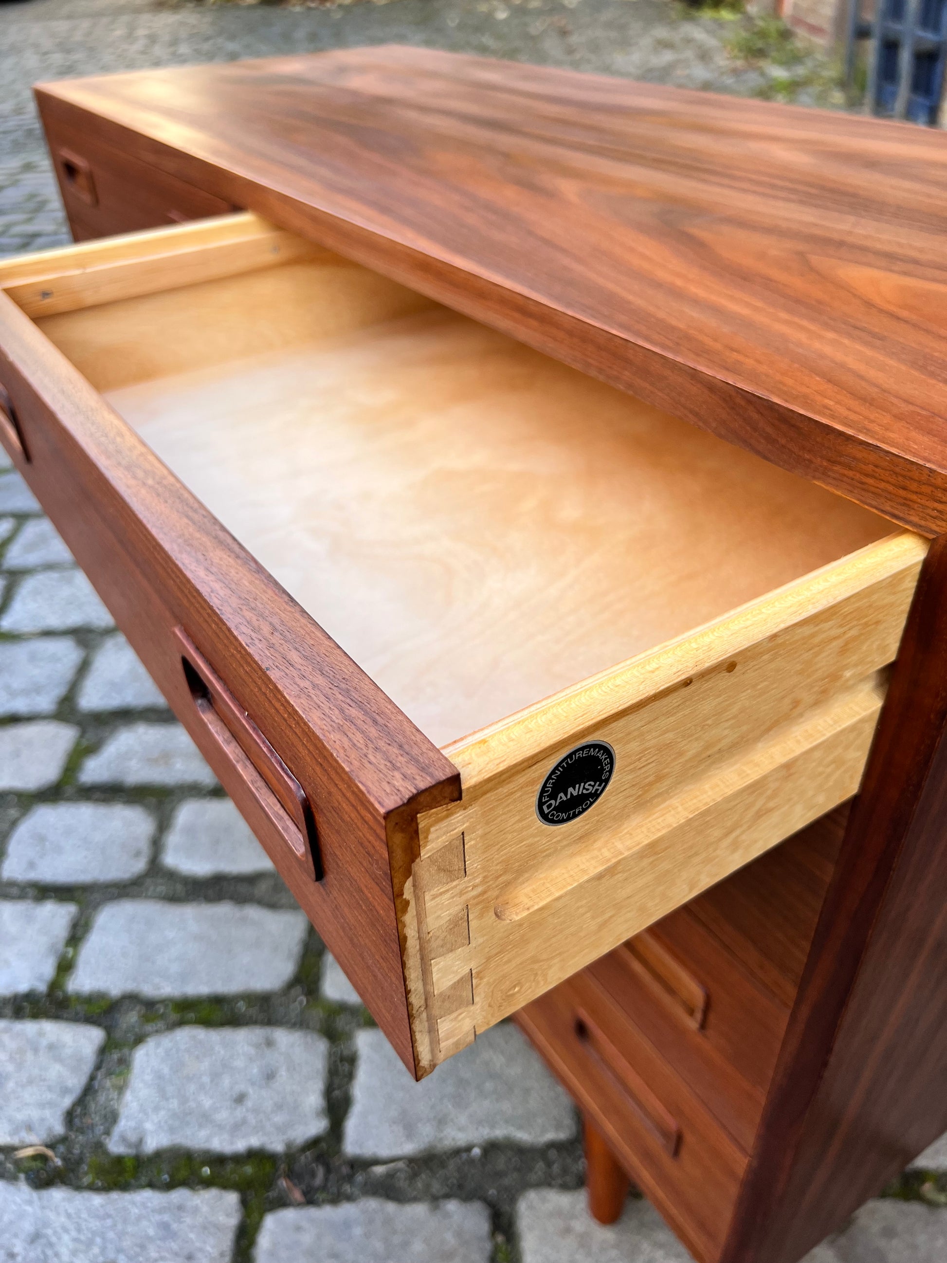 Doppelkommode Nussbaum von Carlo Jensen für Poul Hundevad