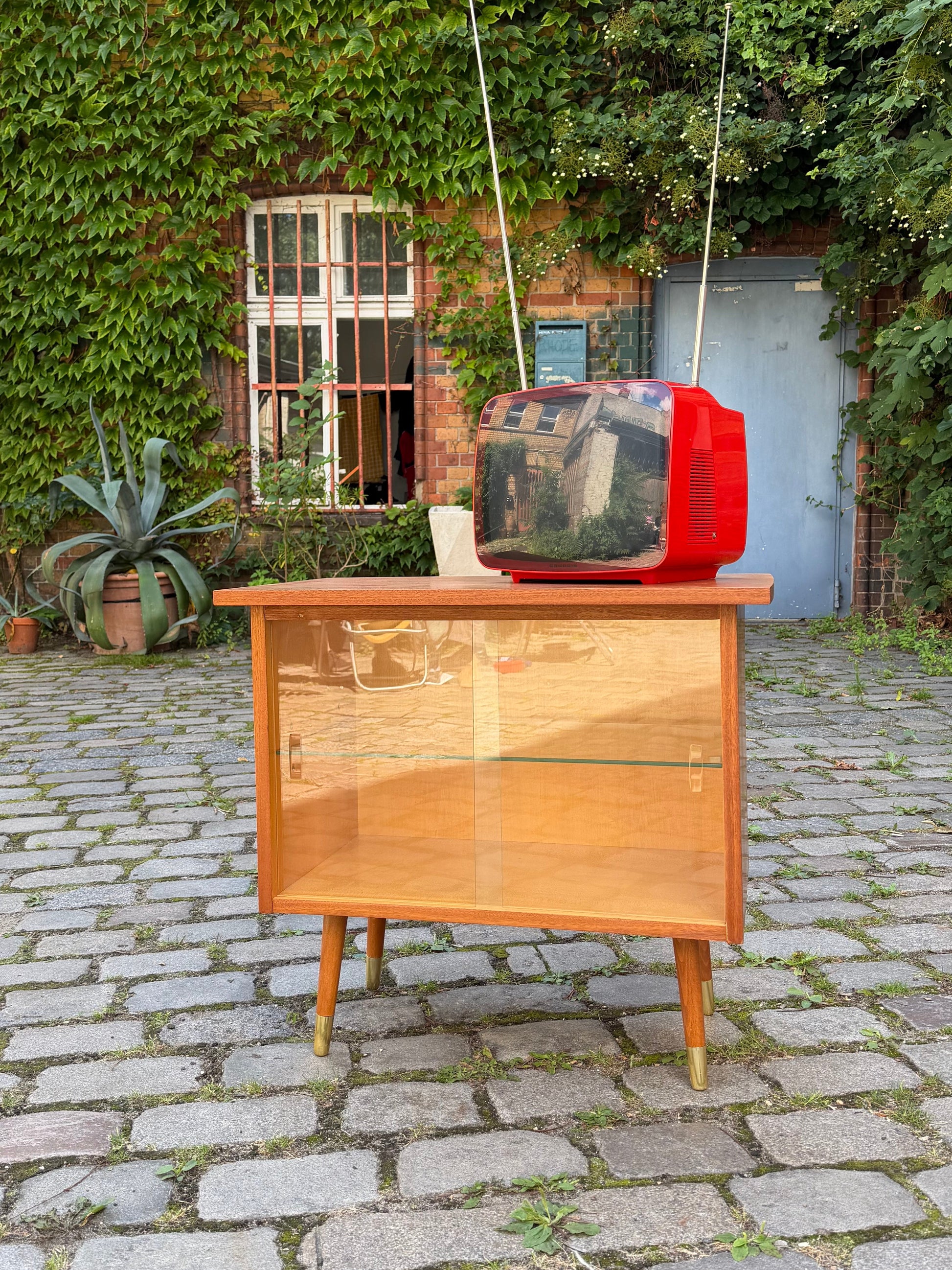 Fernsehvitrine Sapelli-Mahagoni mit drehbare Platte