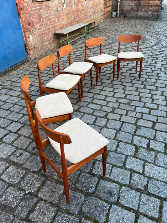 Set: 6x Polsterstuhl beige Teak von Casala