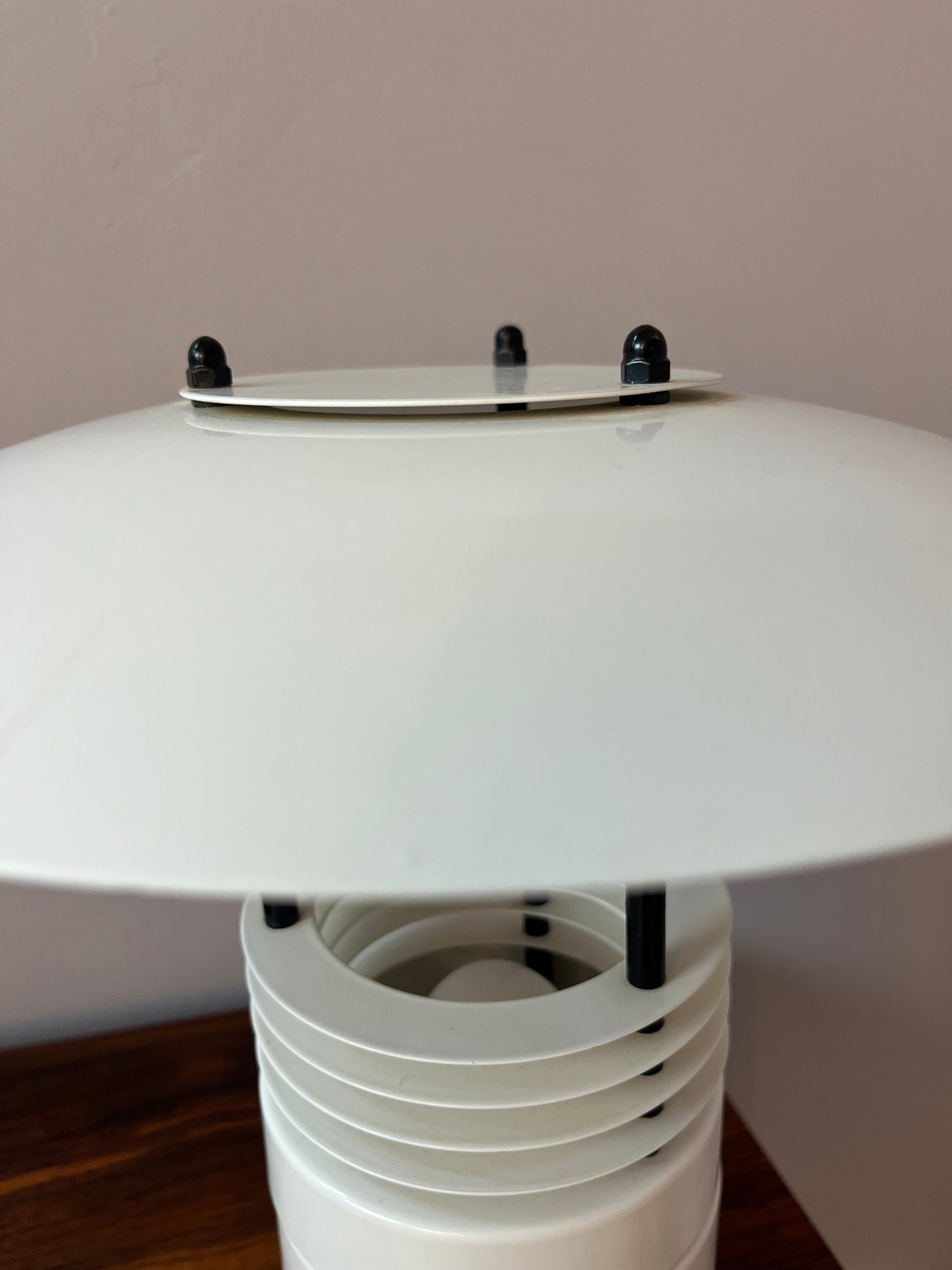 Tischlampe weiß Metall von Jørgen Buchwald  für Laterna Danica