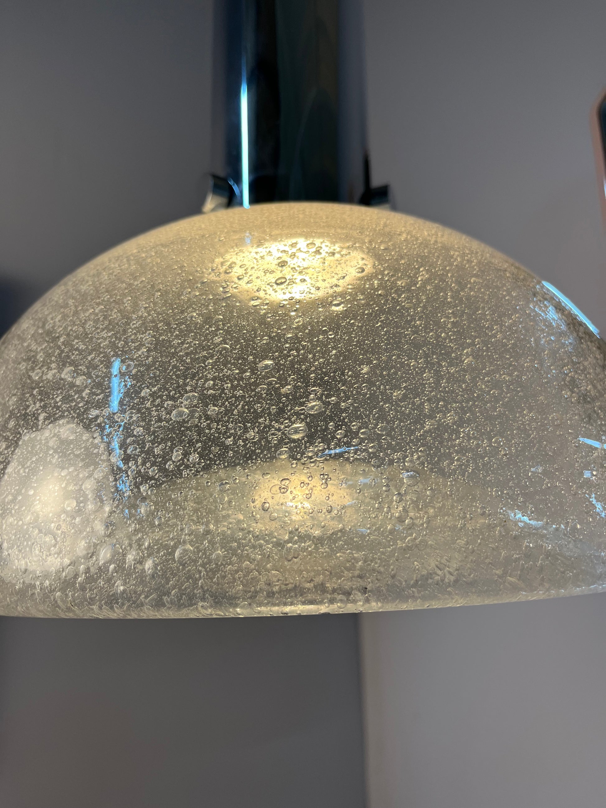 Große Hängelampe Chrom Eisglas von Herbert Proft für Glashütte Limburg
