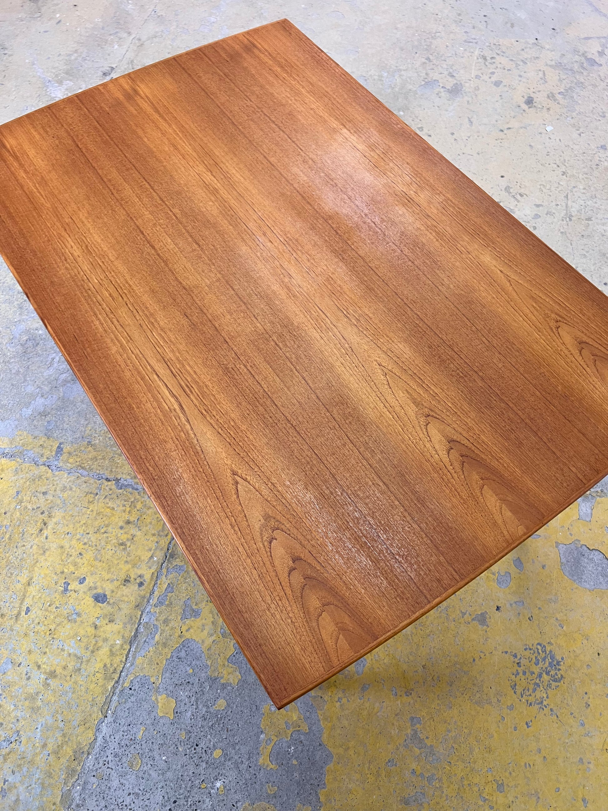 Ausziehbarer Esstisch Teak aus Dänemark