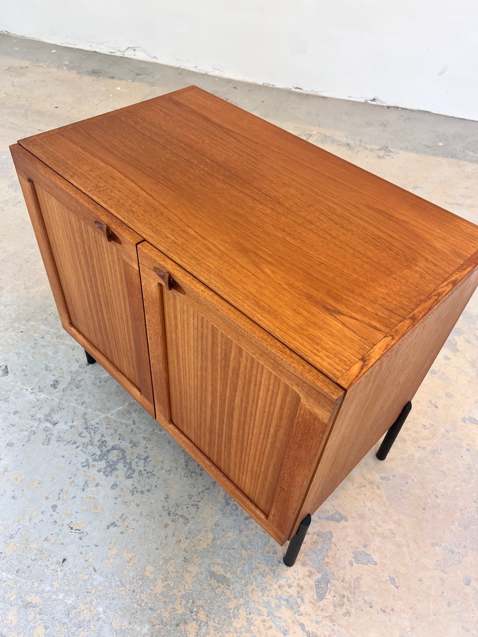 Schrank Teak von H. W. Klein für Bramin