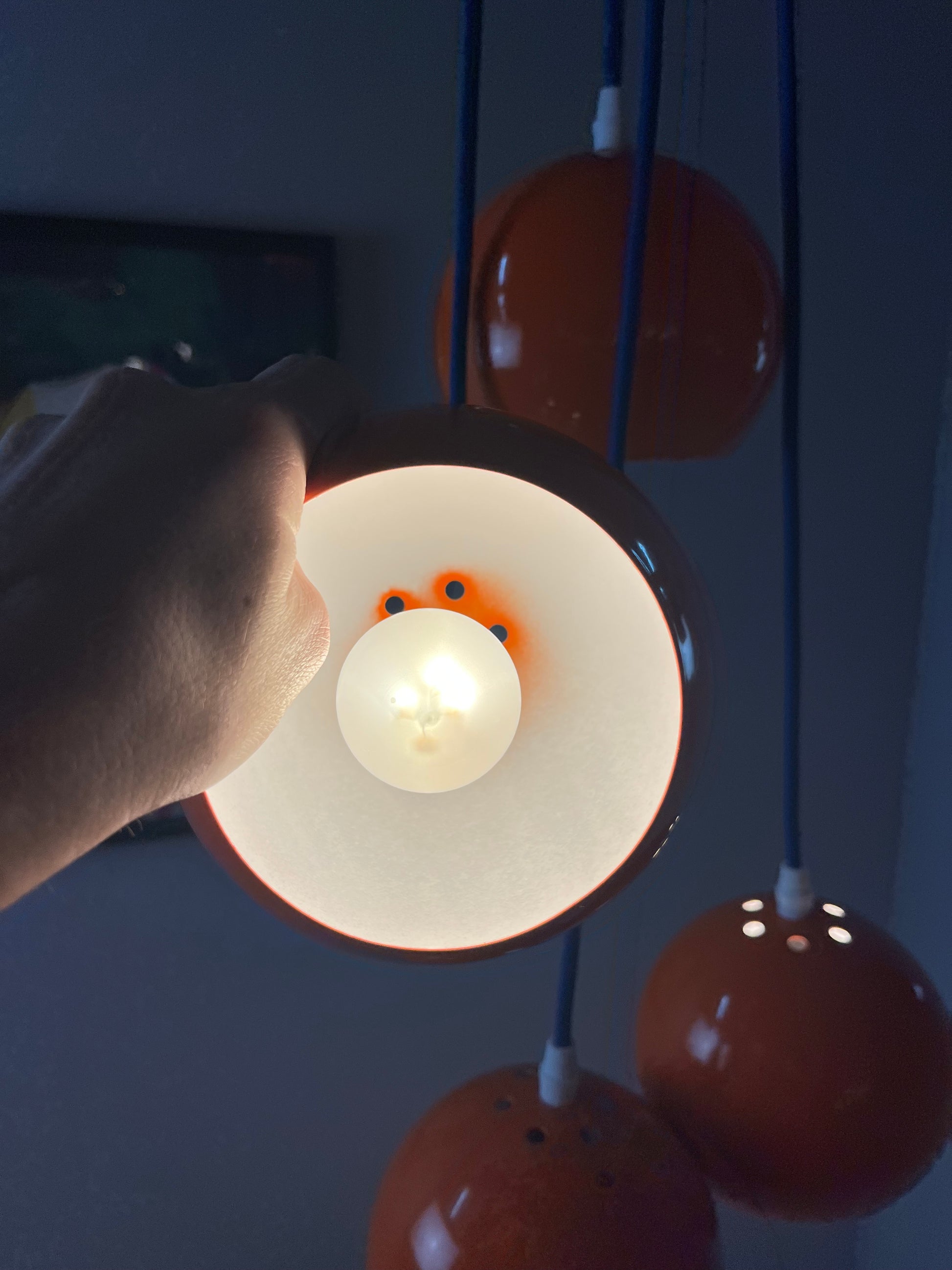 Kugellampe neu lackiert orange aus Dänemark