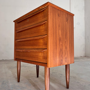 Kommode No. 80 Teak von Egon Tachjelm für Odder