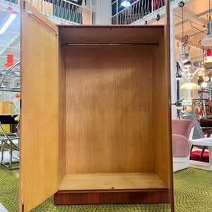 Großer Kleiderschrank Teak von Einrichtungshaus Steguweit & Sohn