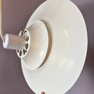 Dänische Lamellenlampe cremeweiss