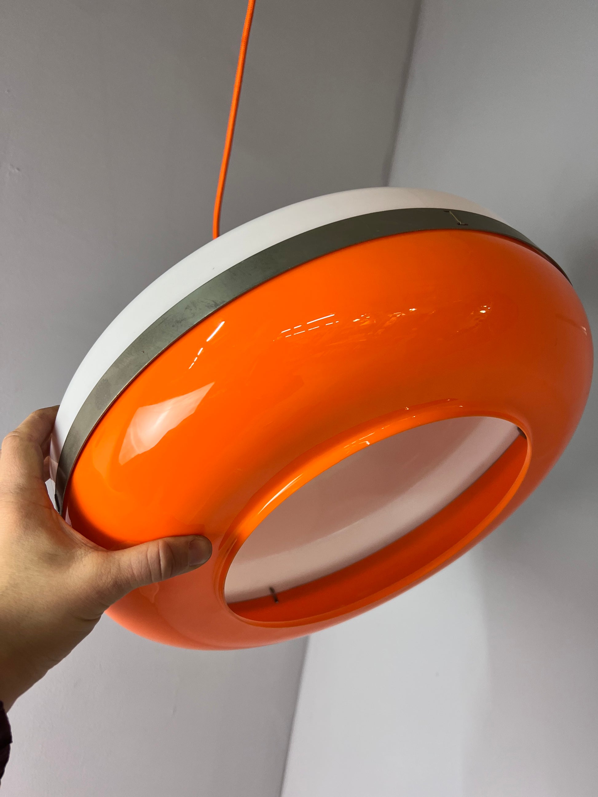 Hängelampe weiß orange Kunststoff aus Dänemark