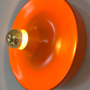 Wandlampe Diskus orange 25 cm von Charlotte Perriand für Honsel