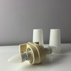 Wandlampe Modell 6060 creme von Sigvard Bernadotte für Ifö