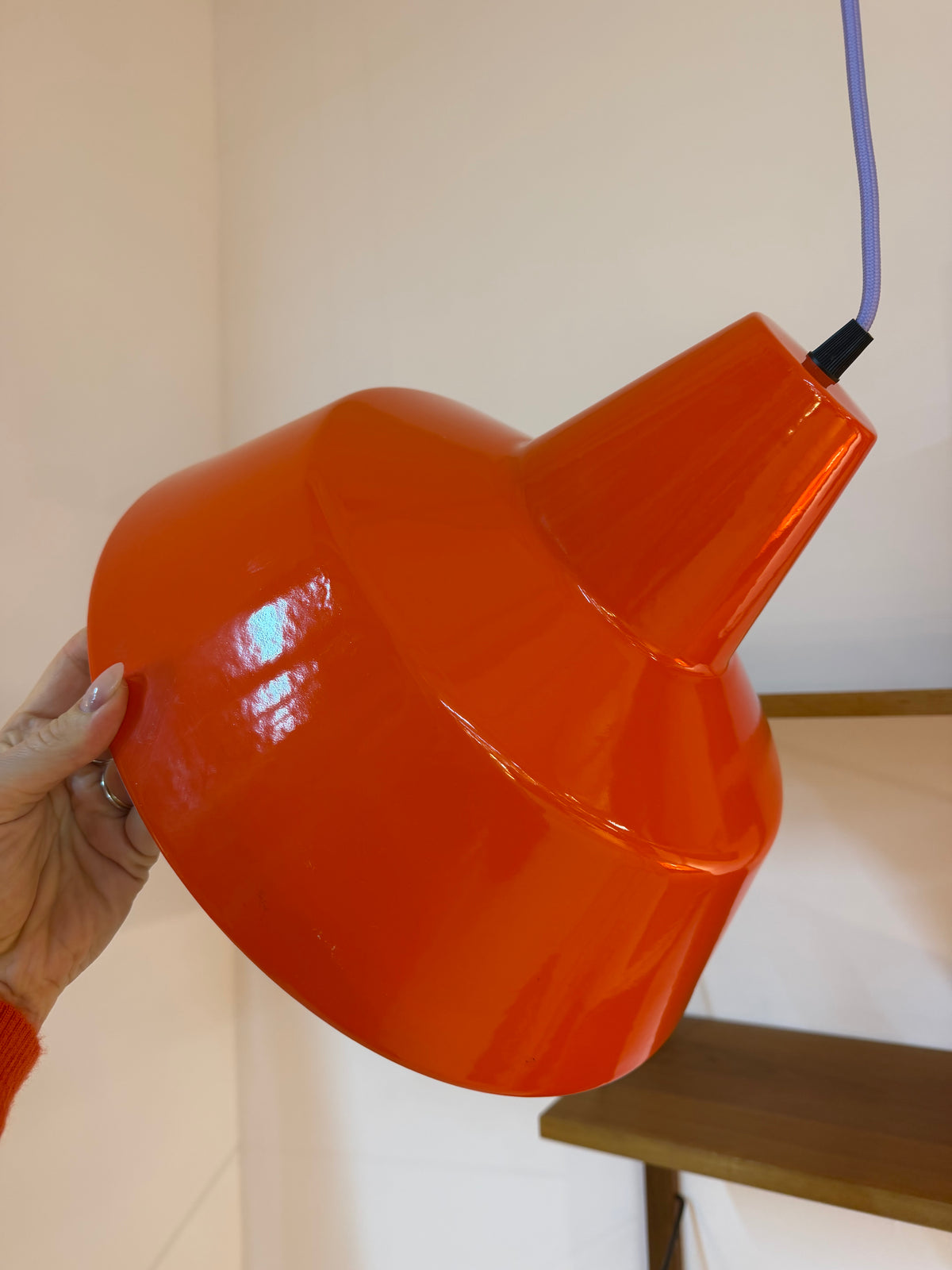 Industrielampe orangerot Emaille von Louis Poulsen