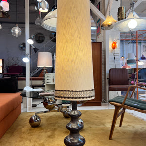 Stehlampe dunkelbraun beige Keramik von EEA Leuchten