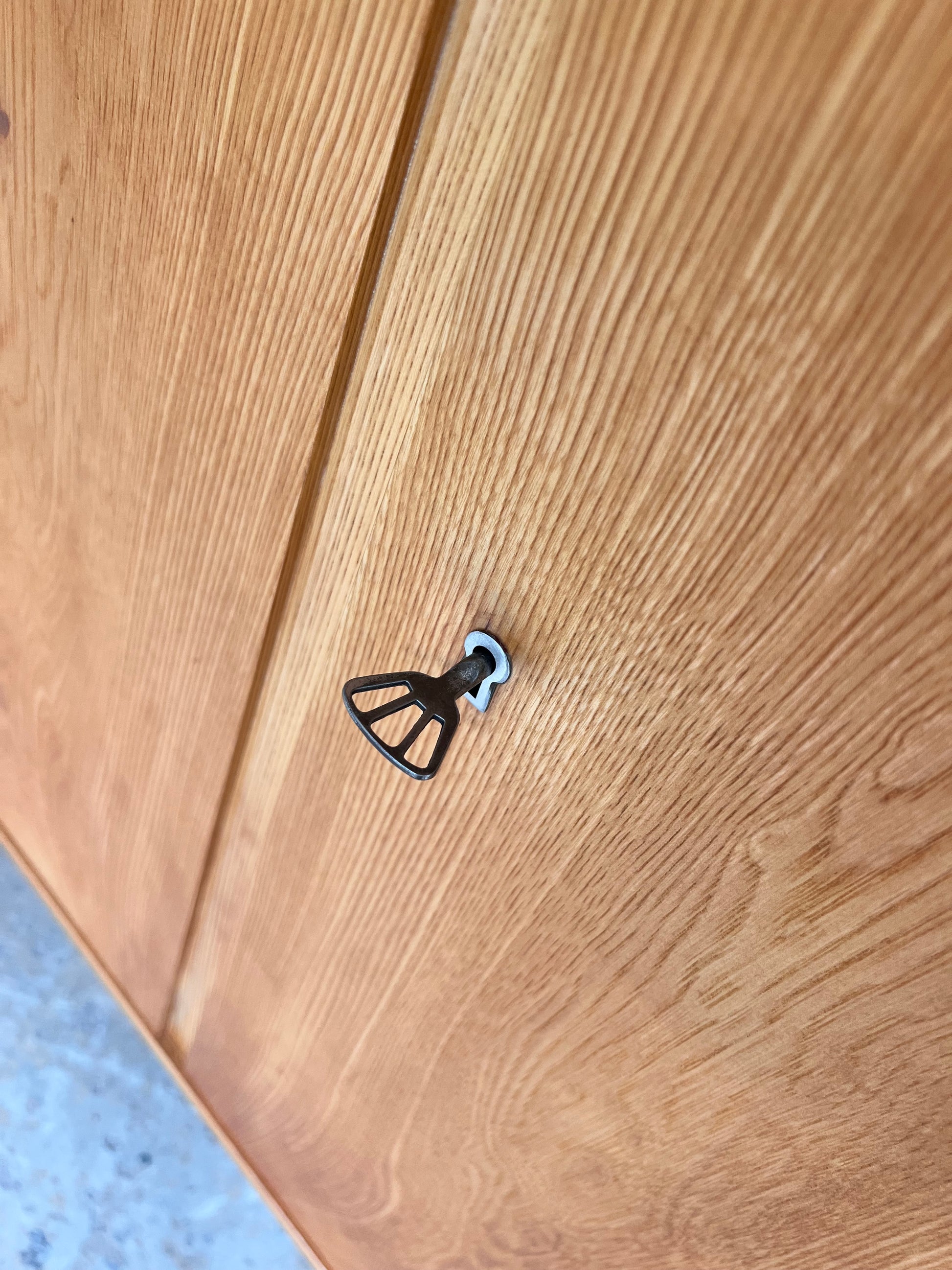 Schrank Typ 602/B Esche von Franz Ehrlich für Hellerau