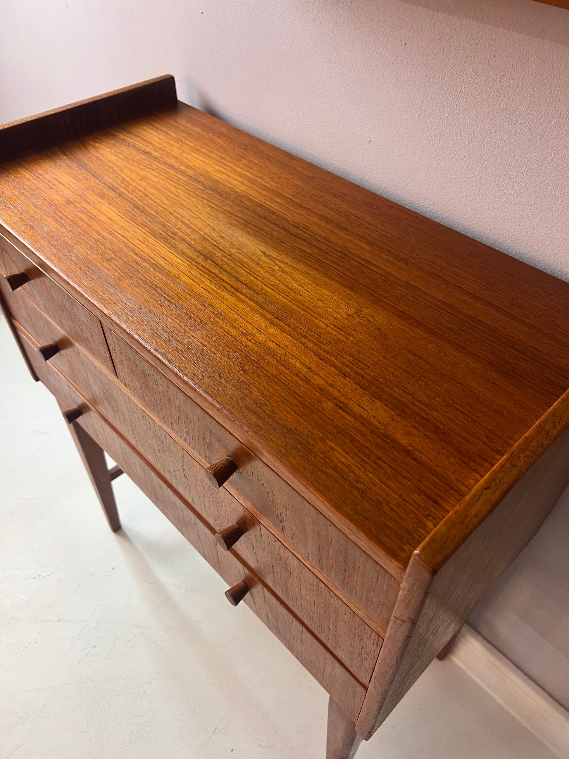Set: Kommode mit Spiegel Teak