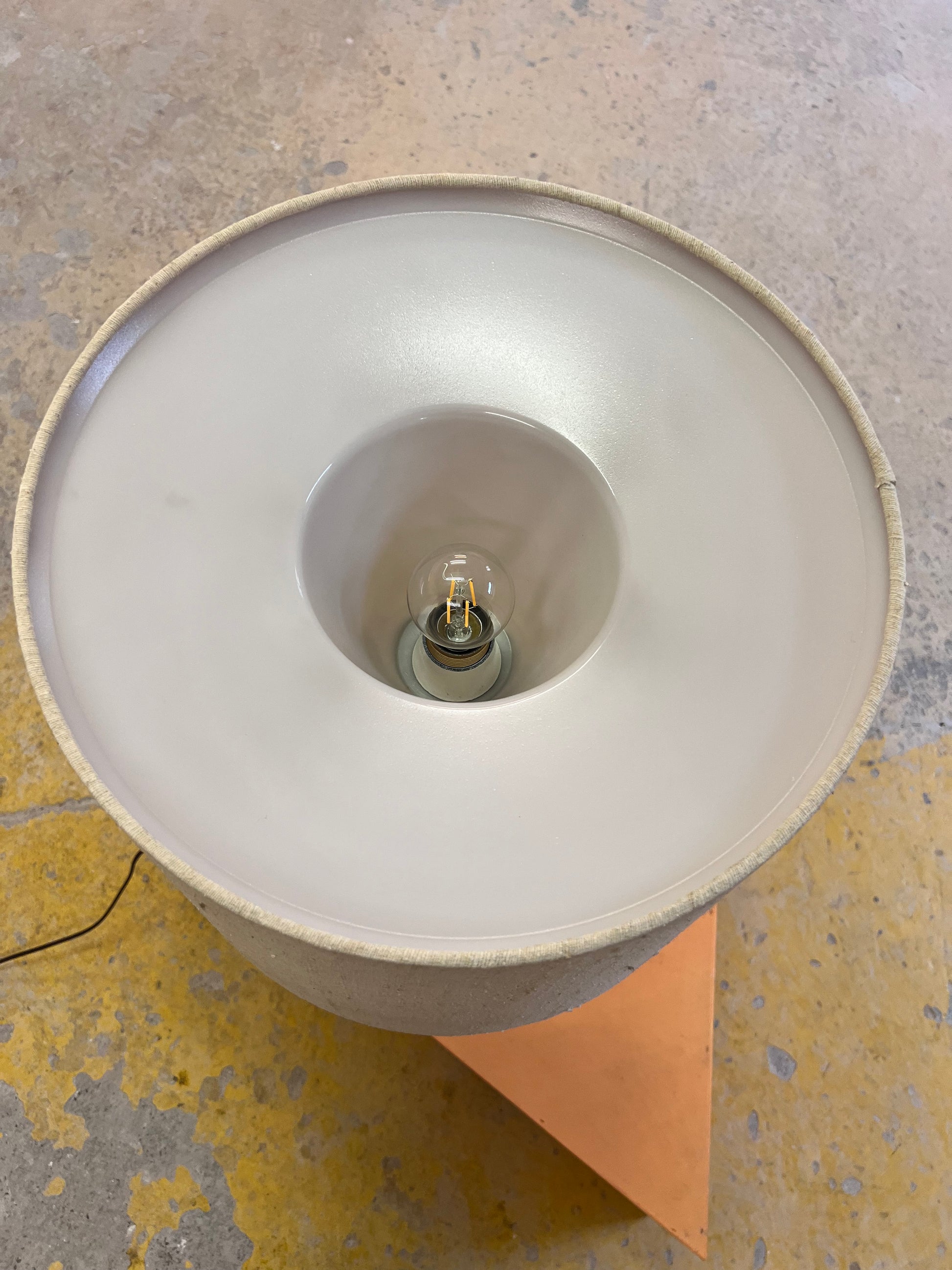 Tischlampe Teak & Rohseide von DOMUS