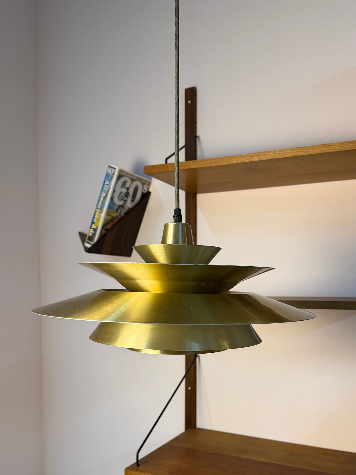 Lamellenlampe gold gelb von Bent Nordsted für Lyskær