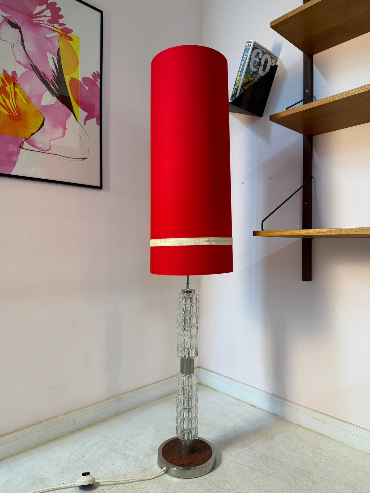 Stehlampe rot Glas Chrom von Fischer Leuchten