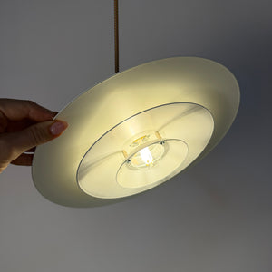 Lamellenlampe weiß aus Dänemark