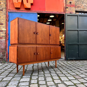 Highboard Teak mit runden Griffen