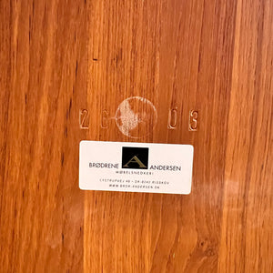 Esstisch Teak mit Metallbeinen