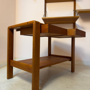Beistelltisch Teak mit Schubladen & Ablage aus Dänemark