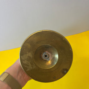 Hoher Kerzenständer aus Messing